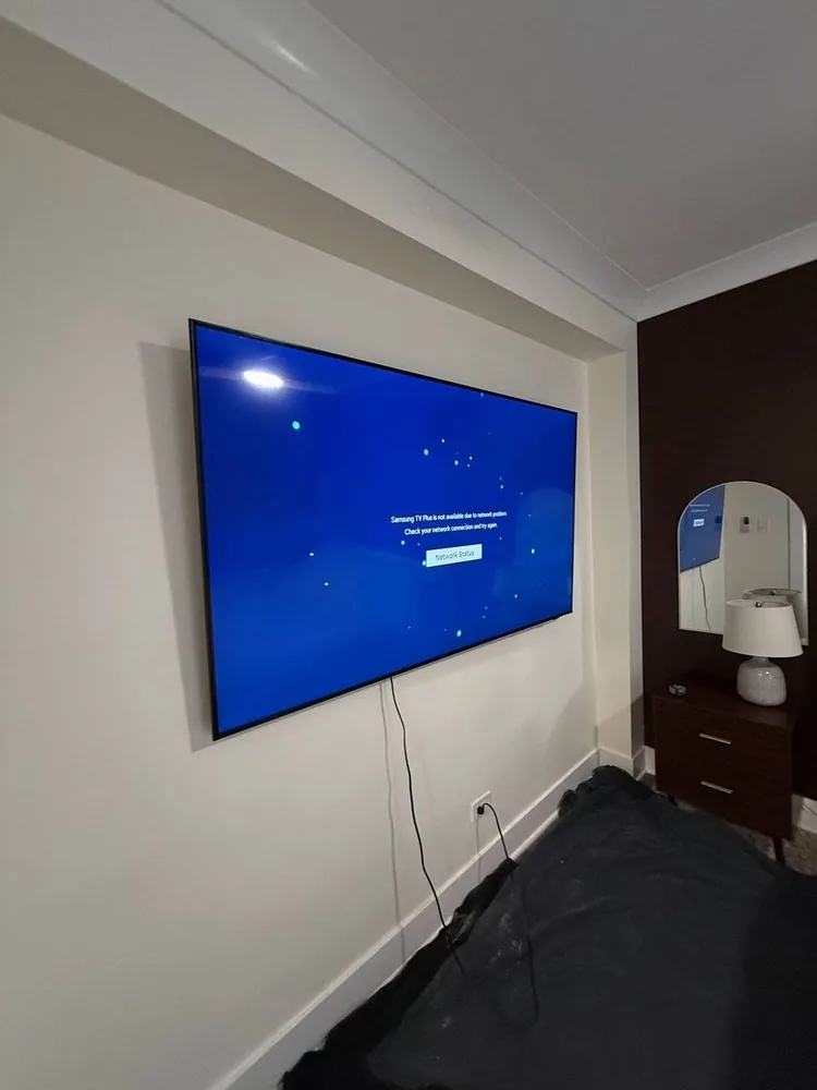 Tv Mounting work in Arlington Heights